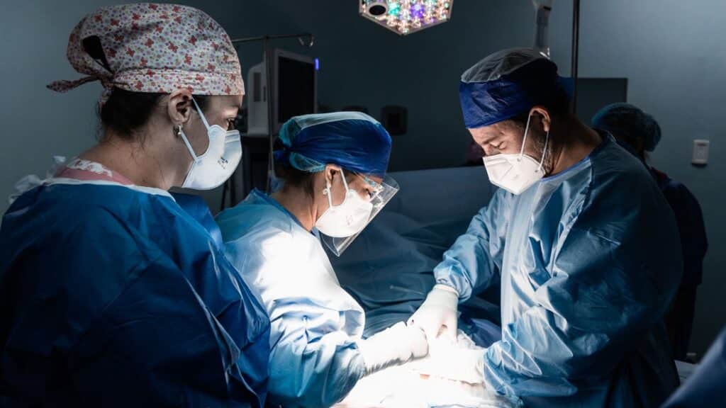 zabieg endoskopowy kręgosłupa